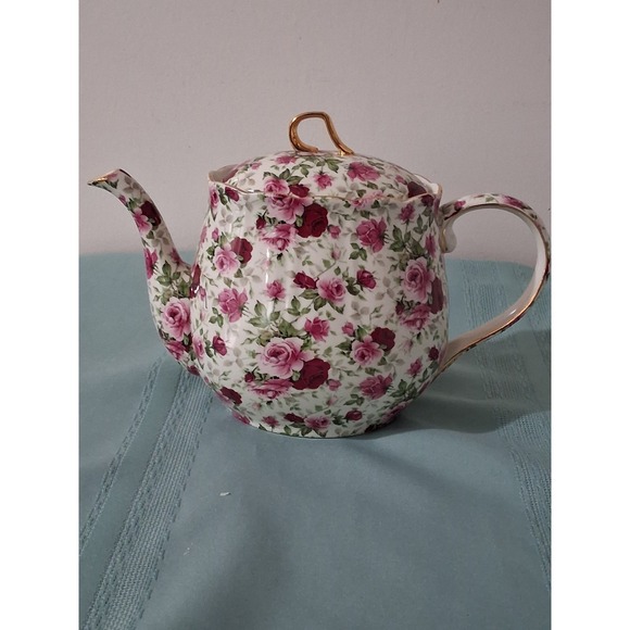 Formalities by Baum Bros. Other - Formalities by Baum Bros Victorian Rose Chintz Teapot Pink Floral gold trim